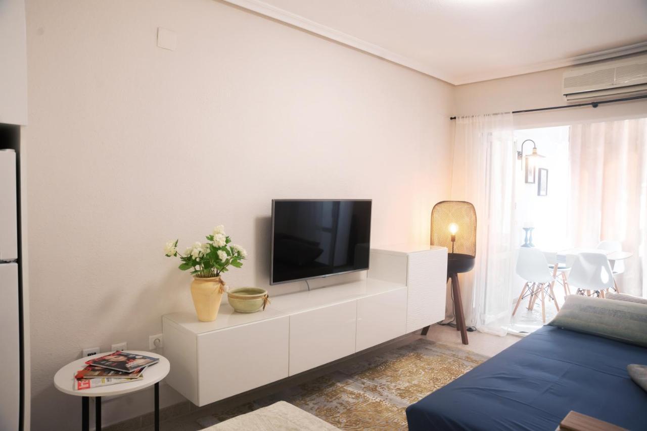 Holiday Studio Jardin Playa تورّيفيِخا المظهر الخارجي الصورة