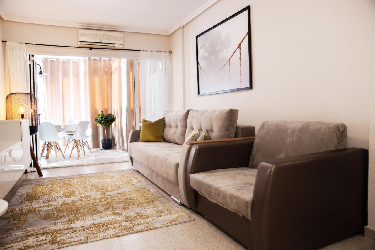 Holiday Studio Jardin Playa تورّيفيِخا المظهر الخارجي الصورة