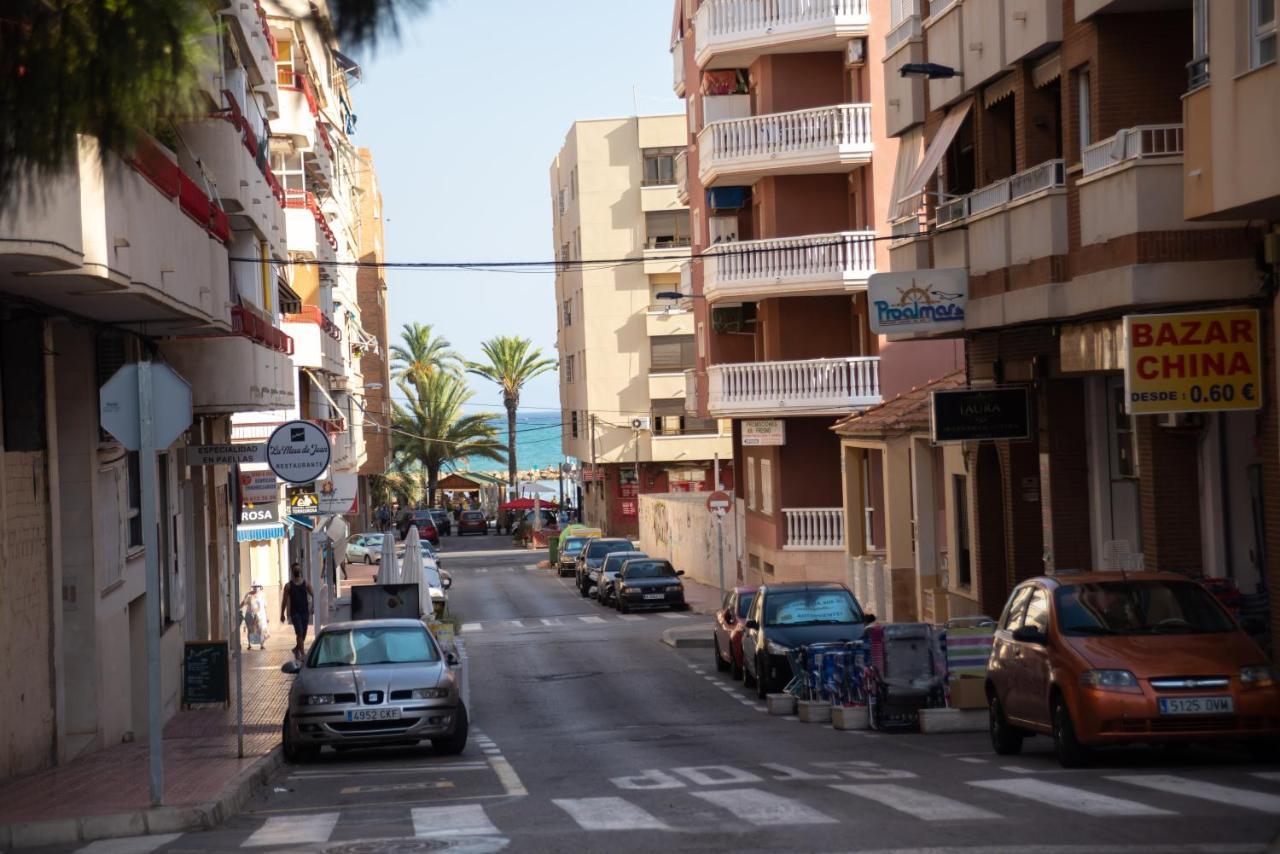 Holiday Studio Jardin Playa تورّيفيِخا المظهر الخارجي الصورة