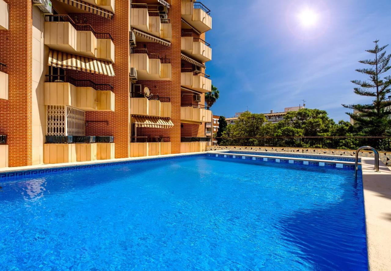 Holiday Studio Jardin Playa تورّيفيِخا المظهر الخارجي الصورة