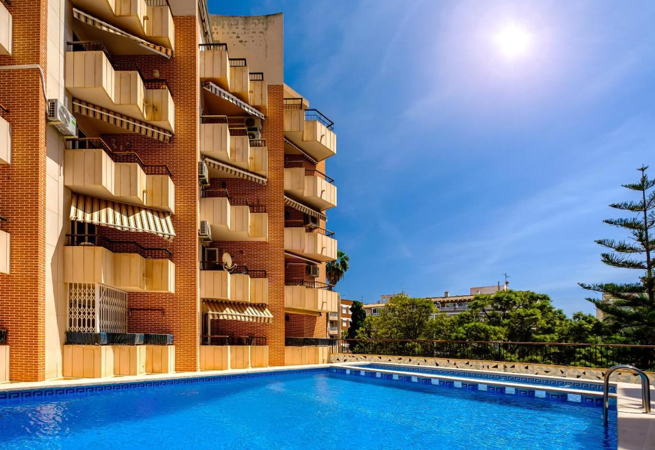 Holiday Studio Jardin Playa تورّيفيِخا المظهر الخارجي الصورة